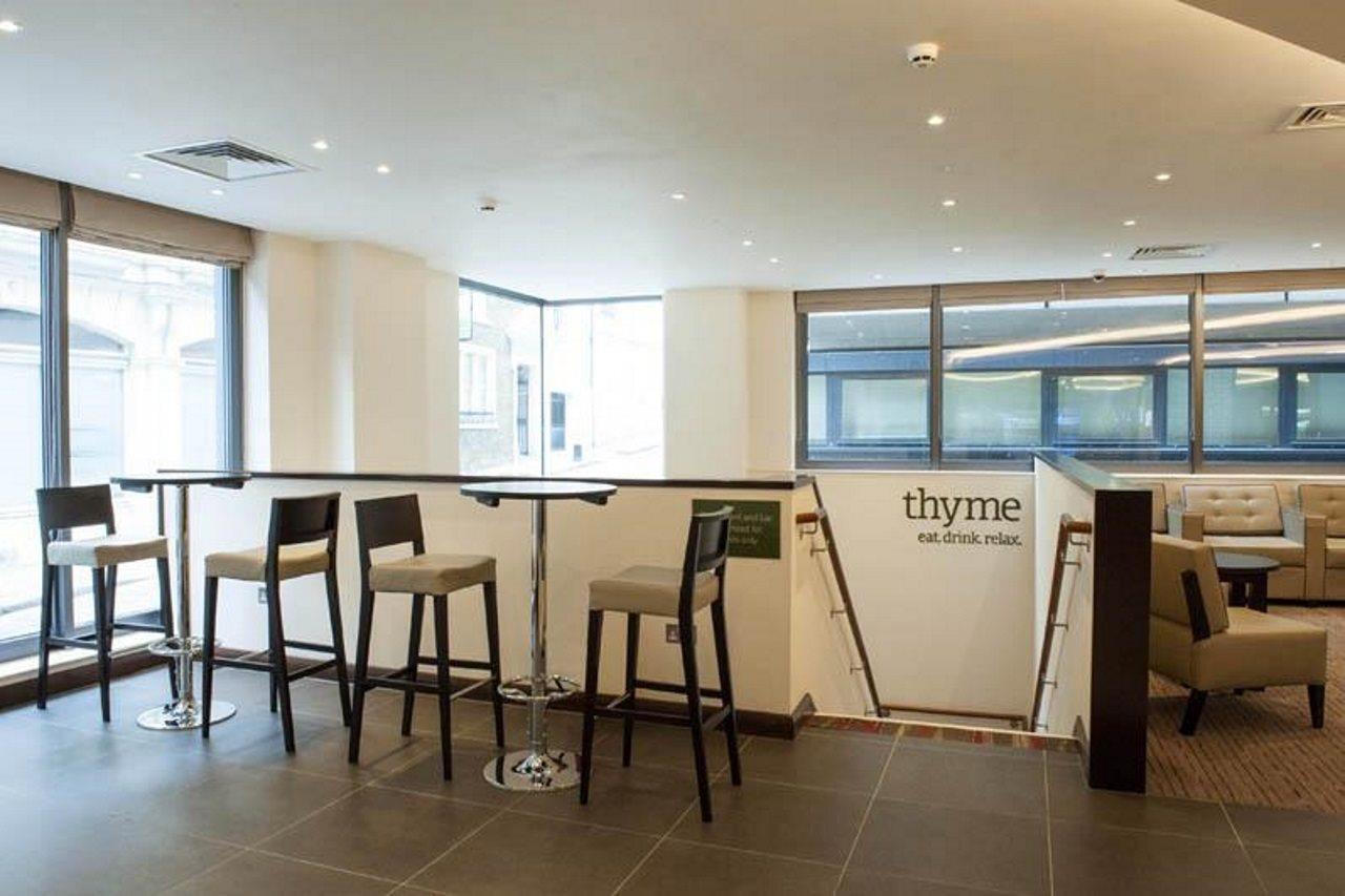 Premier Inn London Bank Exterior photo